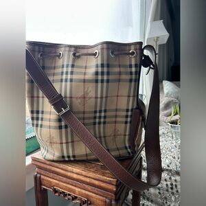 Elegant Burberry  Plaid Brown Tote  Bag